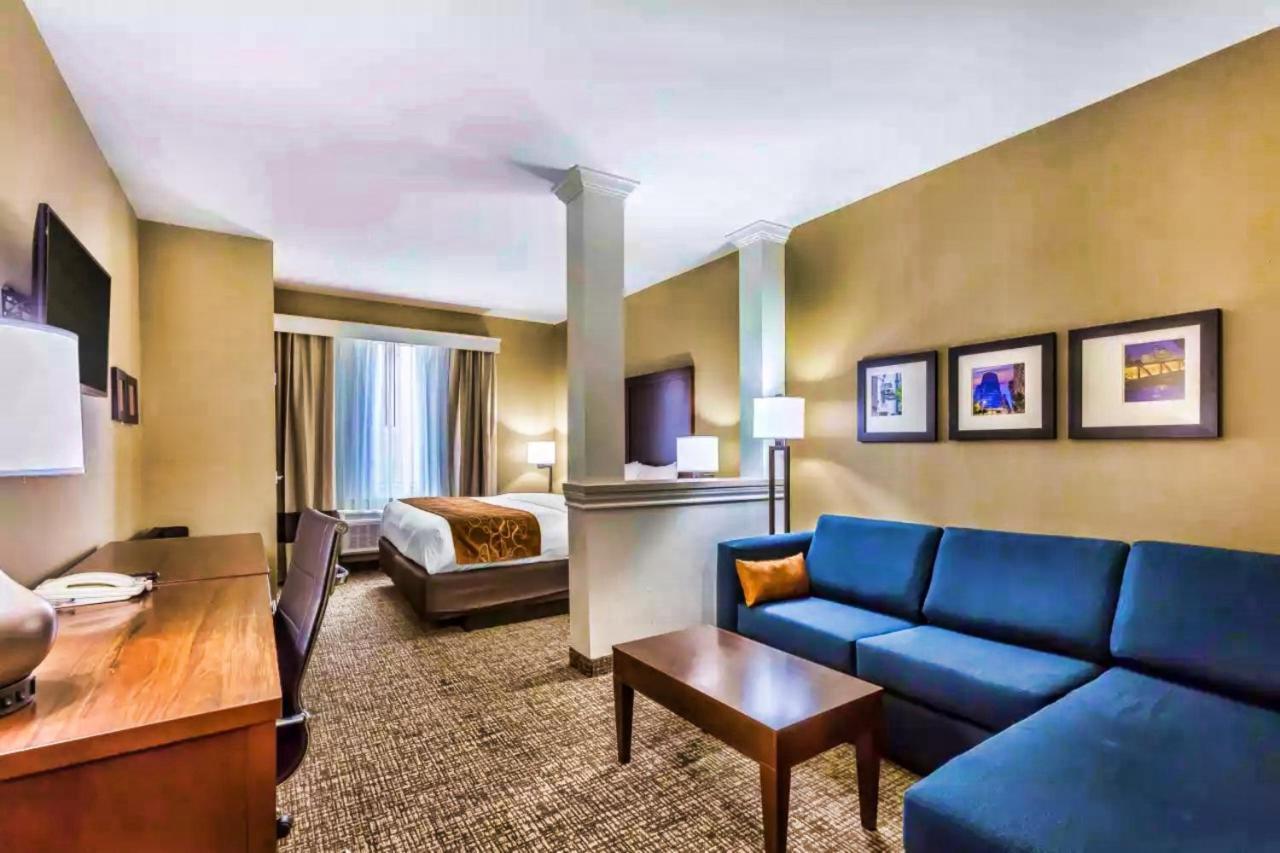 Comfort Suites Houston I45 North Aldine Exterior foto